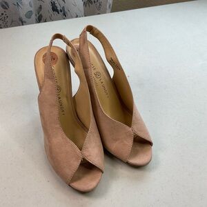 Women's Tan Dusty pink Suede blush Peep Toe Slingback Heels Size 7.5